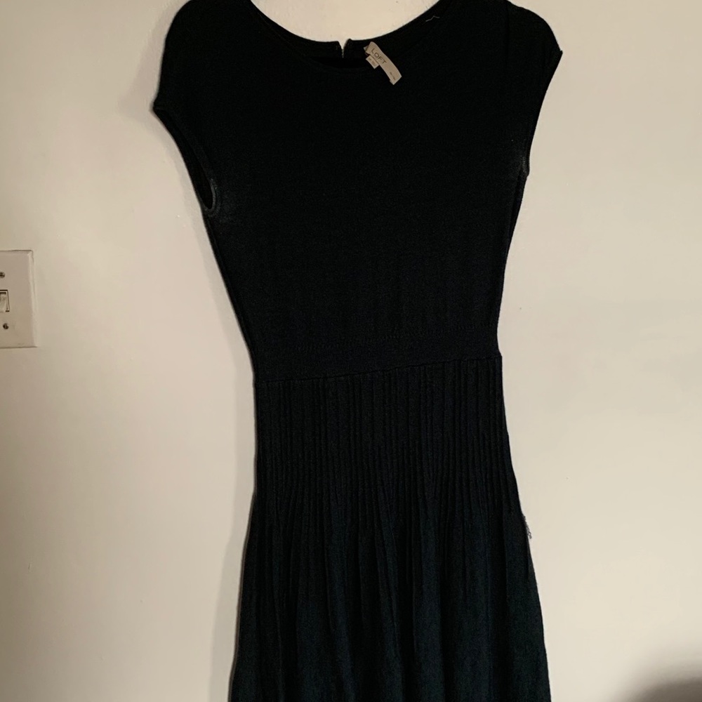 Green sleeveless Loft dress